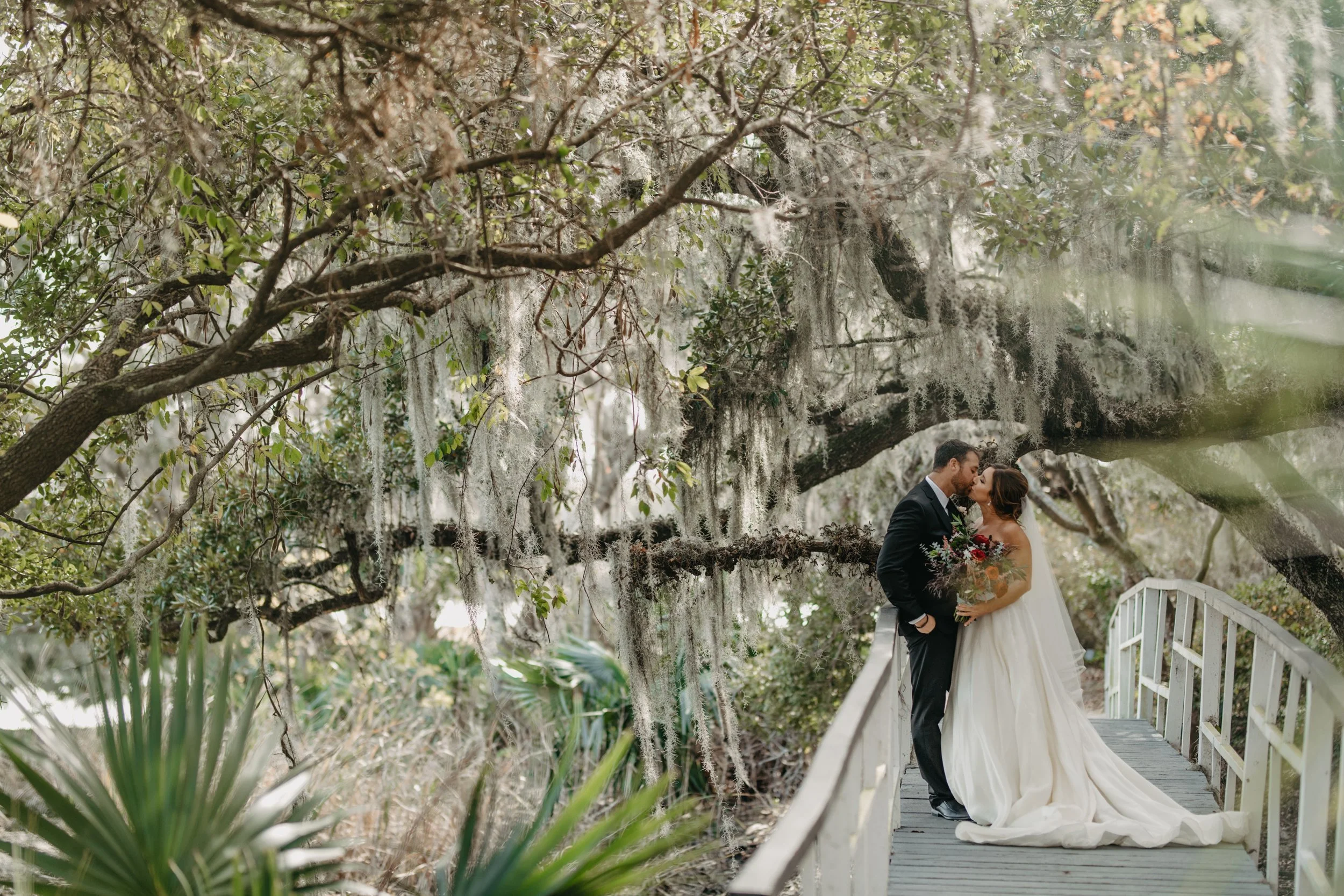 boone-hall-chalreston-wedding-photography-80.jpg