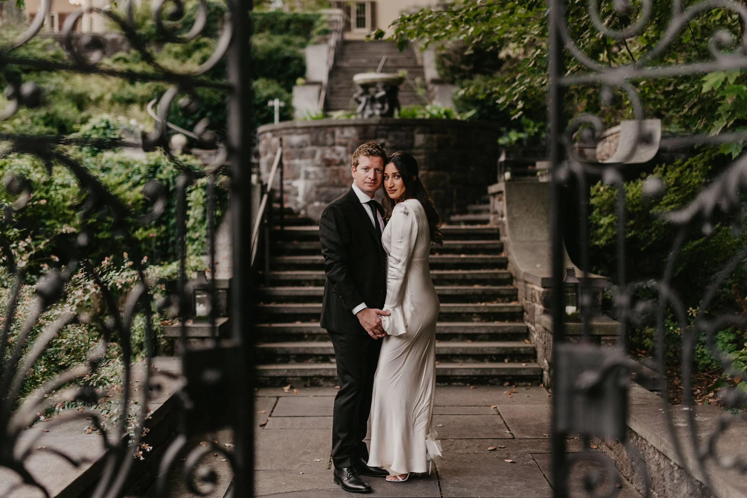 winterthur-wedding-photographer-bride-groom-portrait-20.jpg
