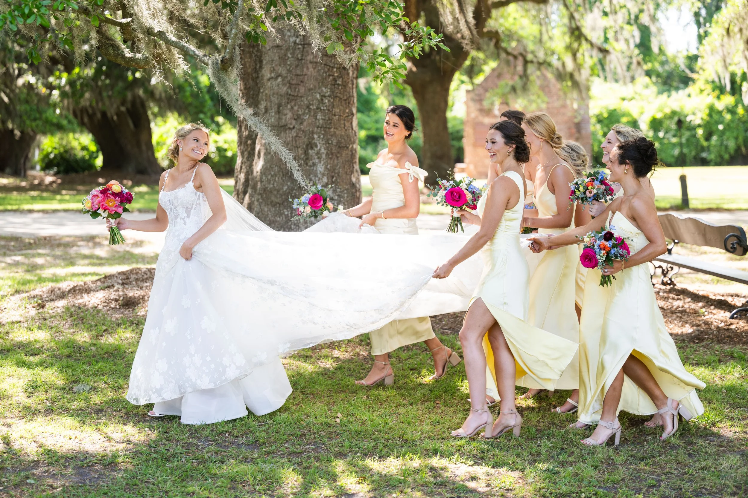 Boone-Hall-Charleston-SC-wedding-photographer-13.jpg