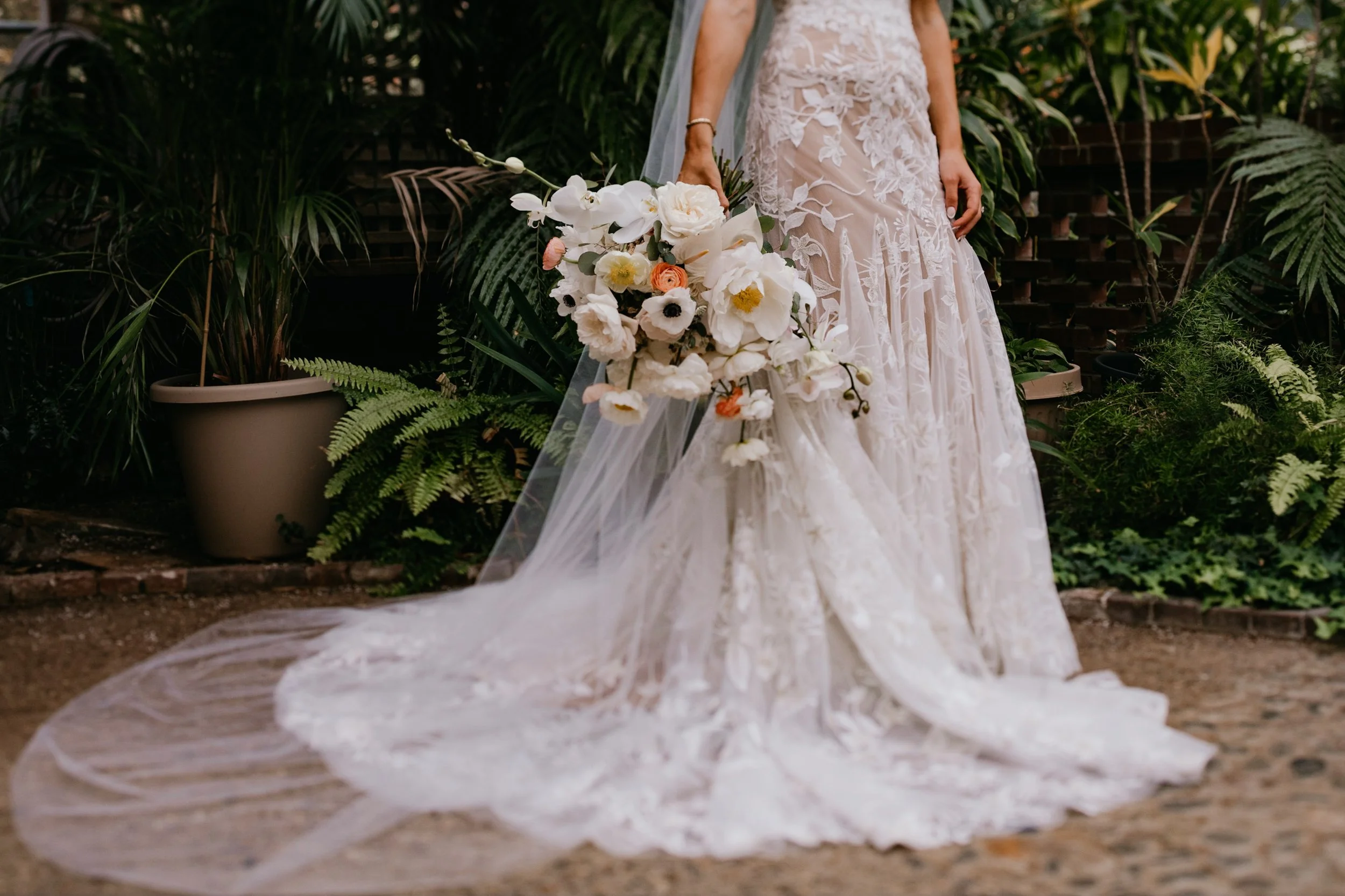 fairmount-horticulture-center-wedding-photographer-11.jpg