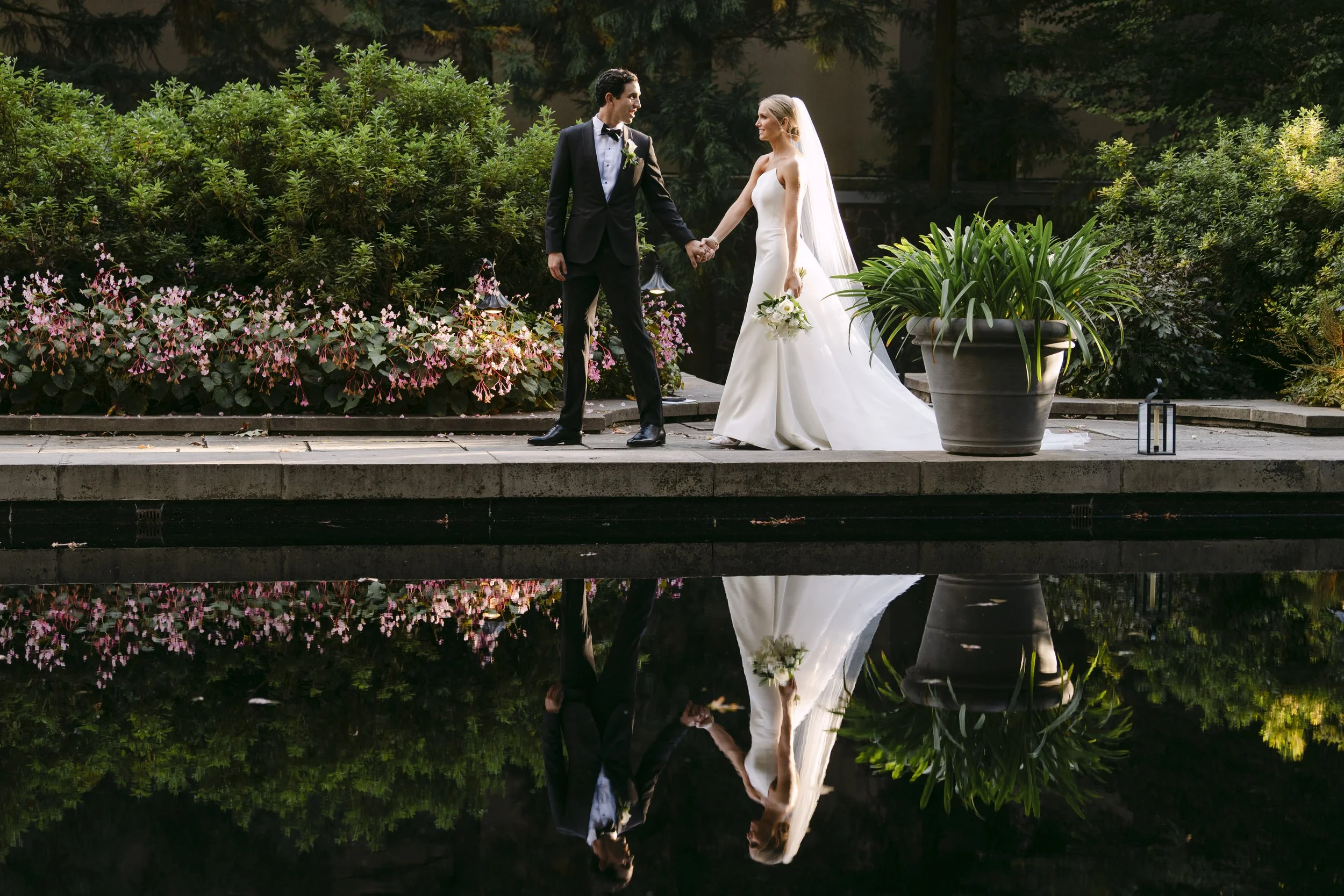 winterthur-wedding-photographer-bride-groom-portrait-16.jpg