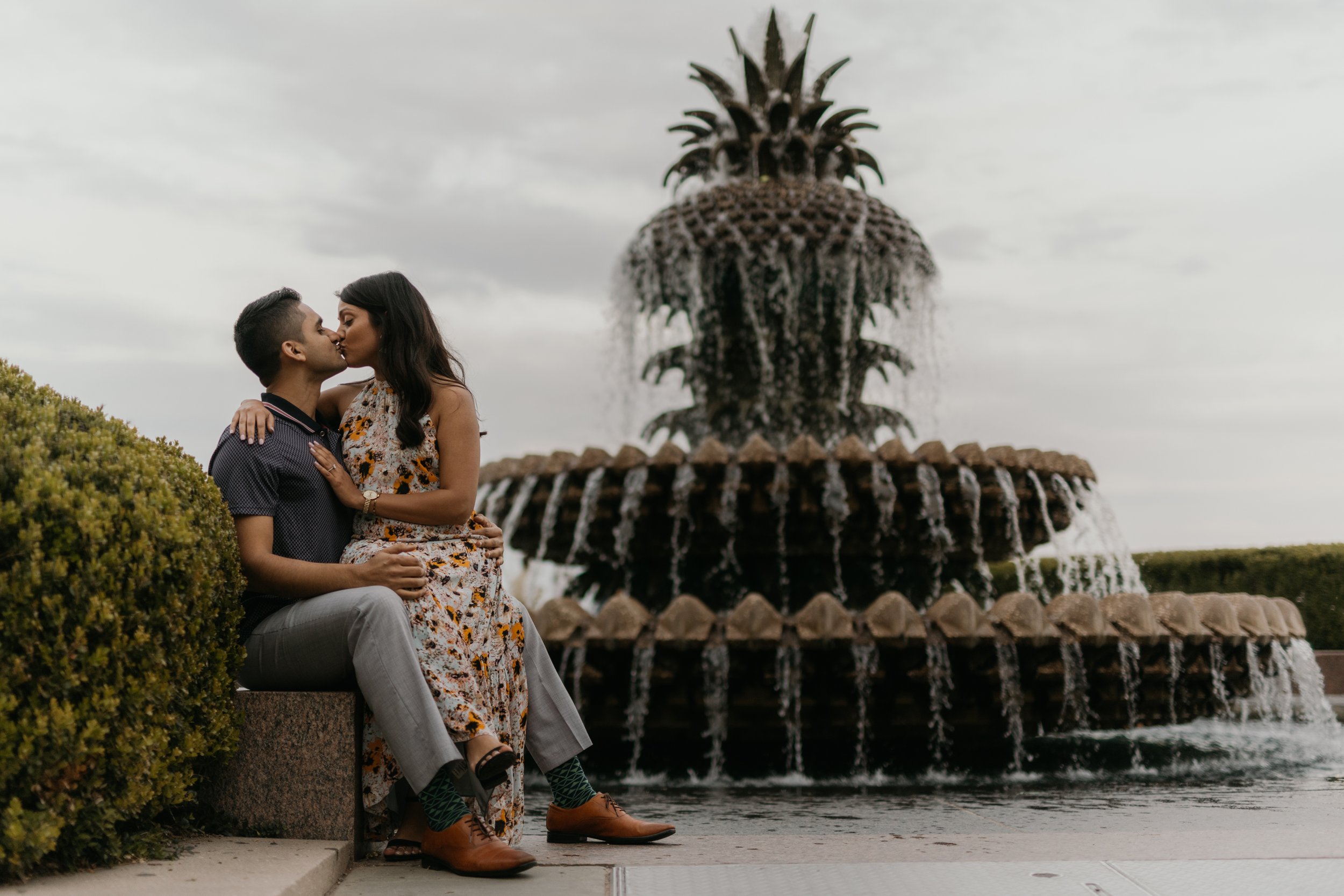 Charleston-engagement-photo-couple-photographer-12.jpg