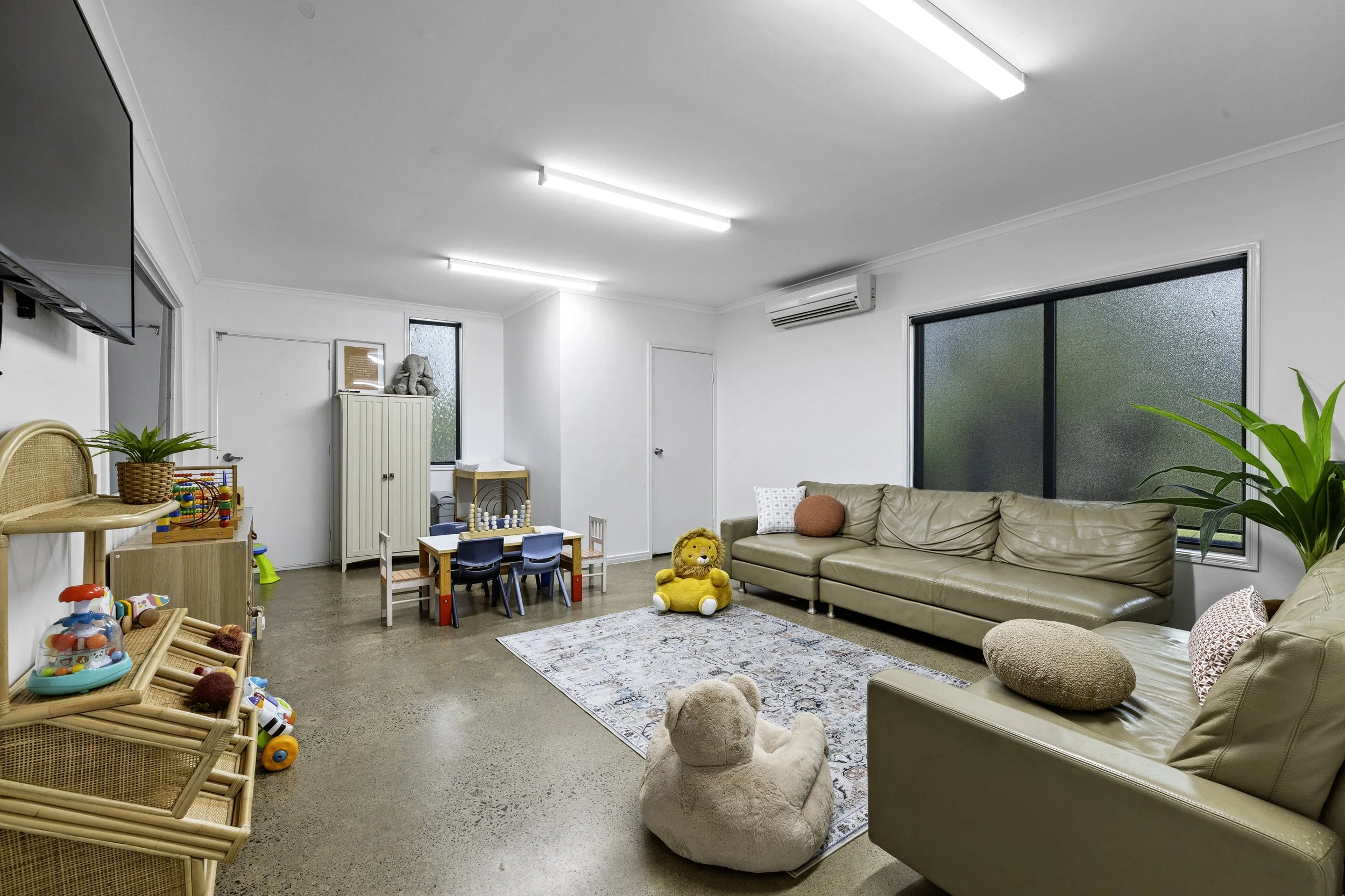 Day Shoot_043_Community Hub.jpg