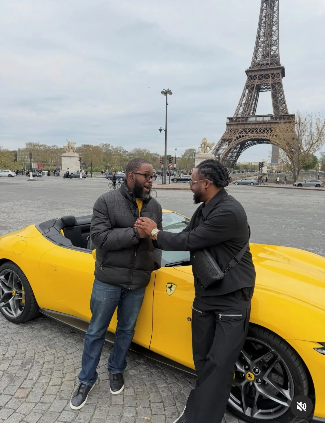 Drive Ferrari Portofino in Paris Eiffel Tower