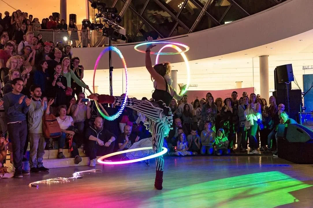 led-hoop-crowd.jpg