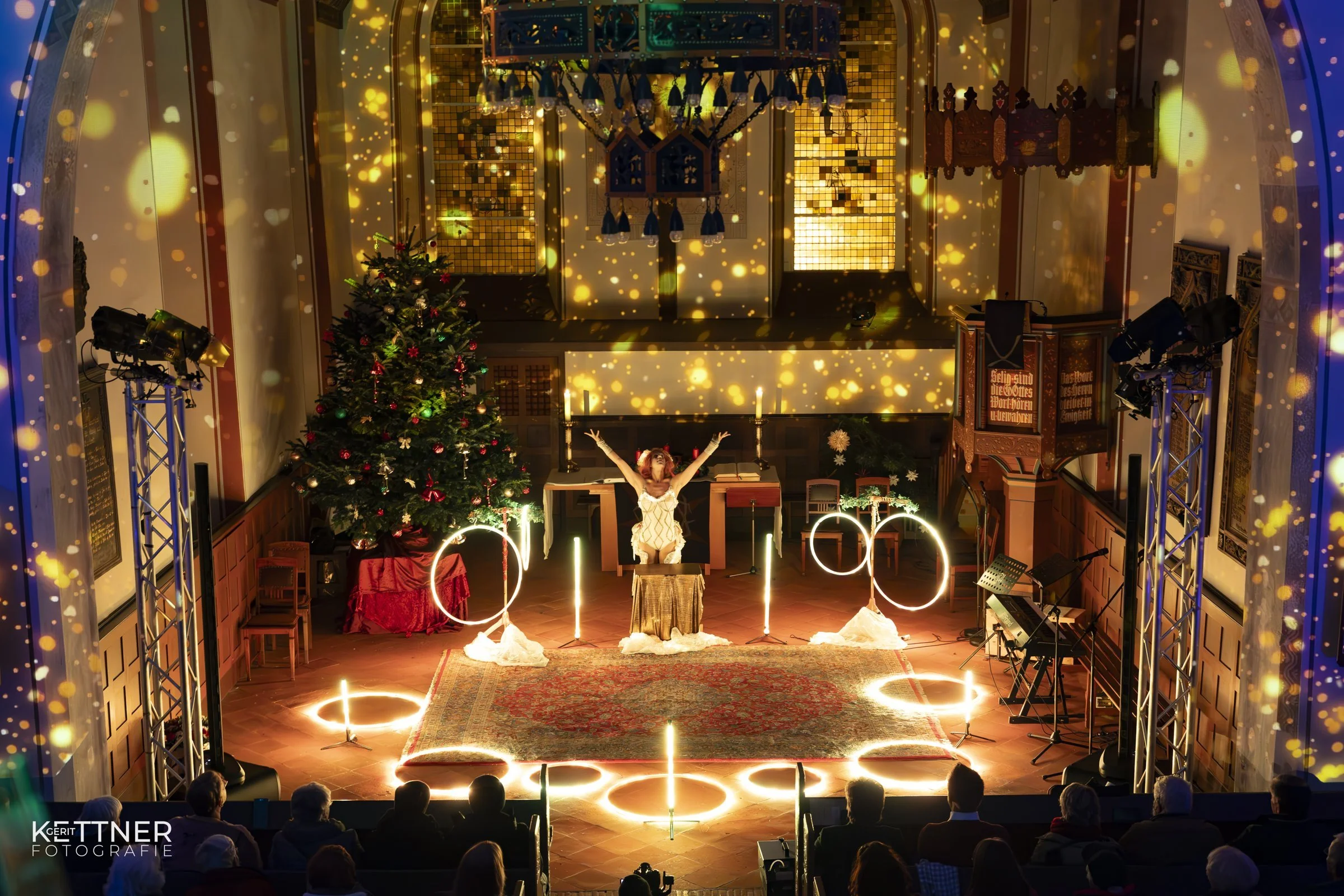 mapping-christmas.jpg