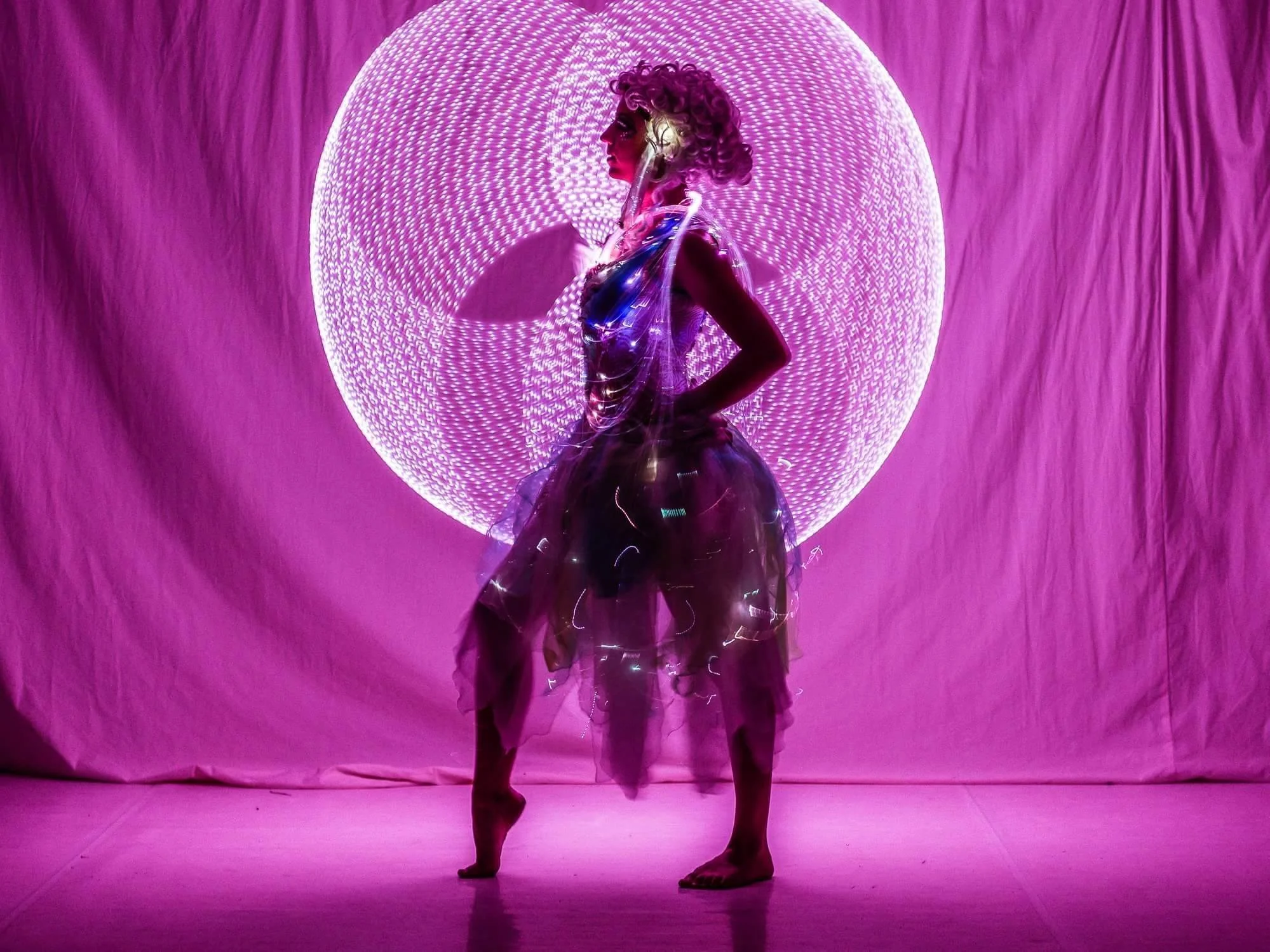 led-hoop-pink.jpg