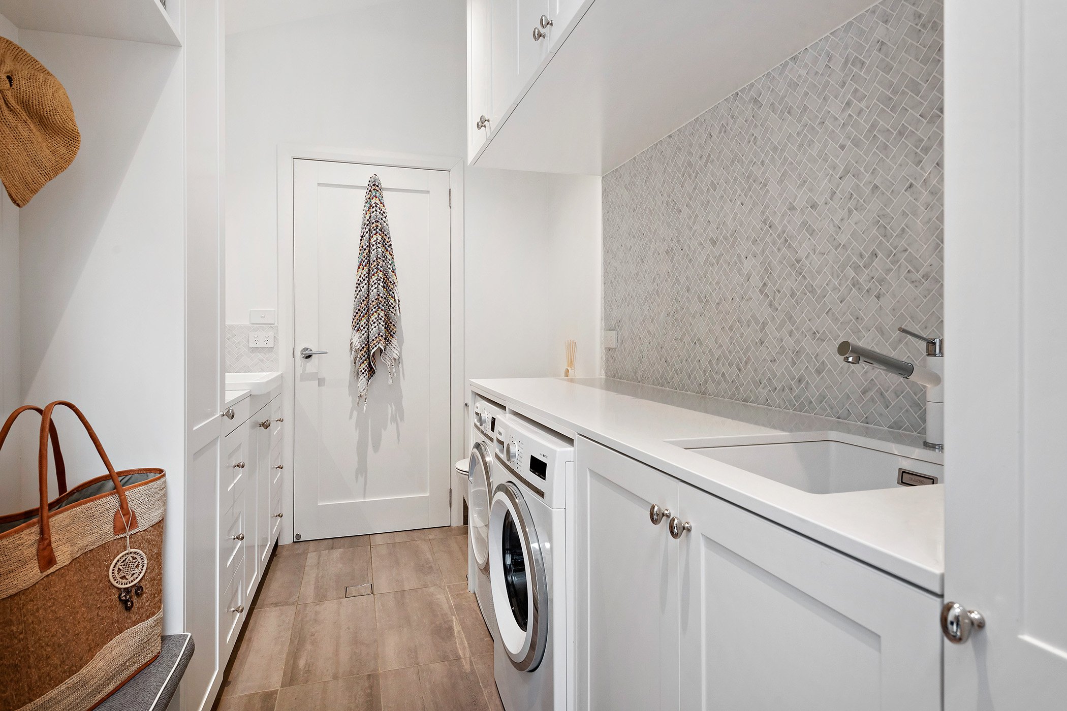 Riviera Laundry