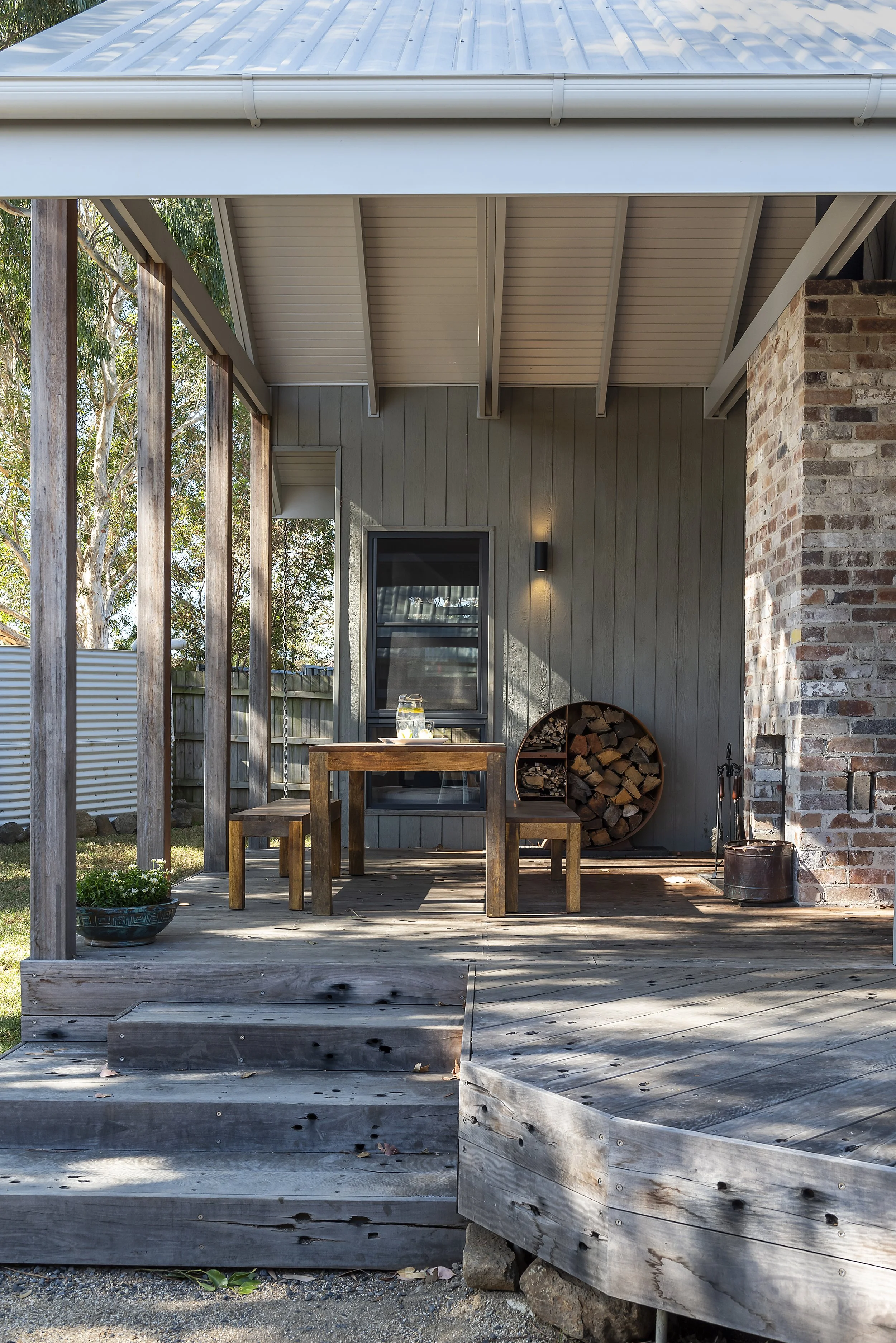 Milton Ground Outdoor Living