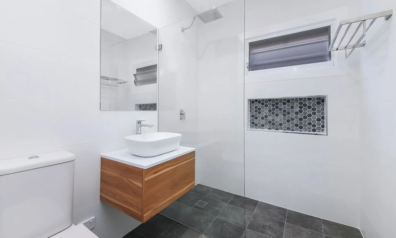 Newport Bathroom