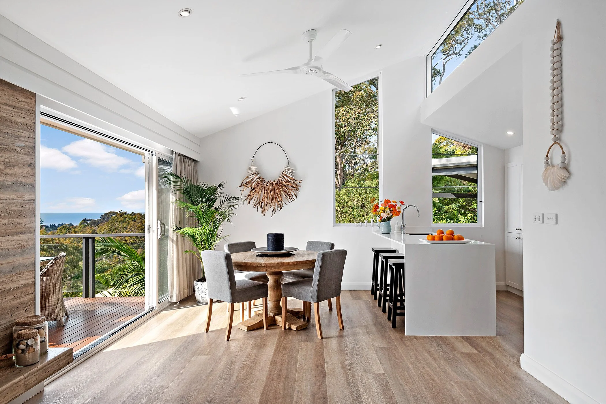 Riviera Dining