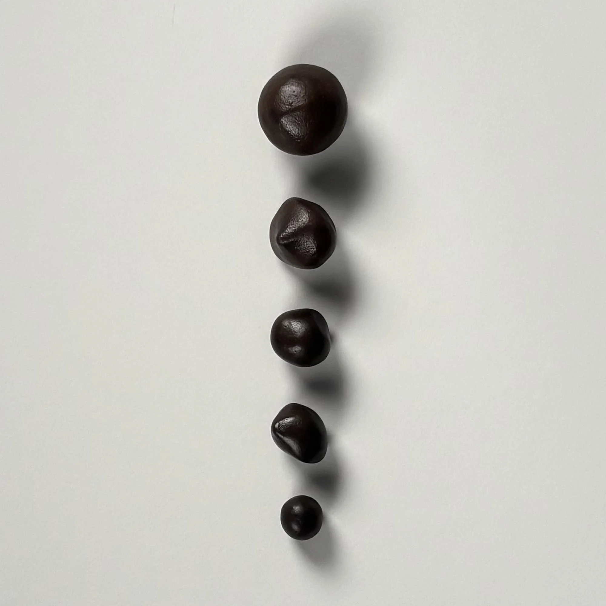 antony gormley handstones (2019)