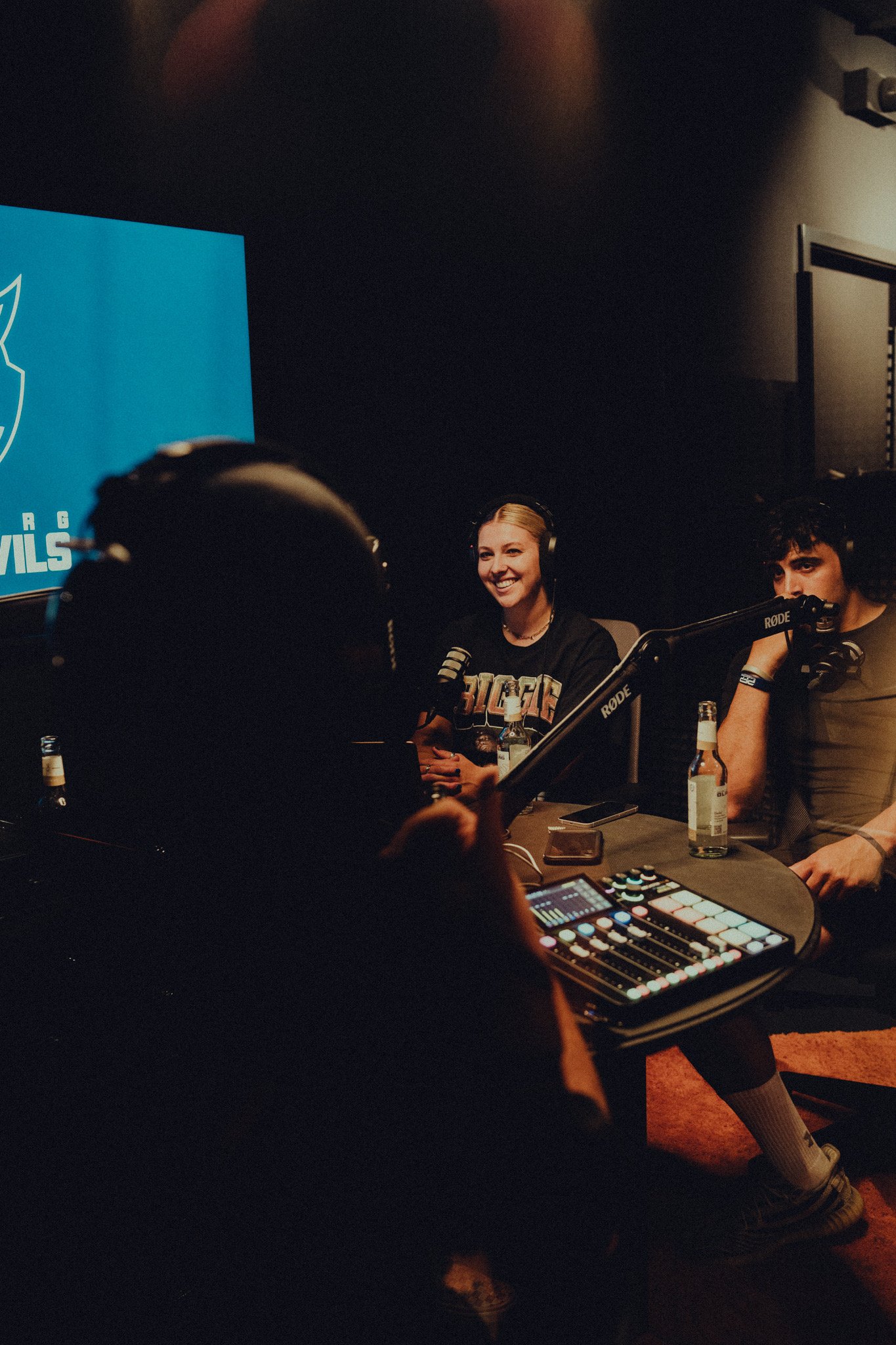 Caro Deecke PR & Communications; Projekt: Podcast Hamburg Sea Devils "Catch the Wave"