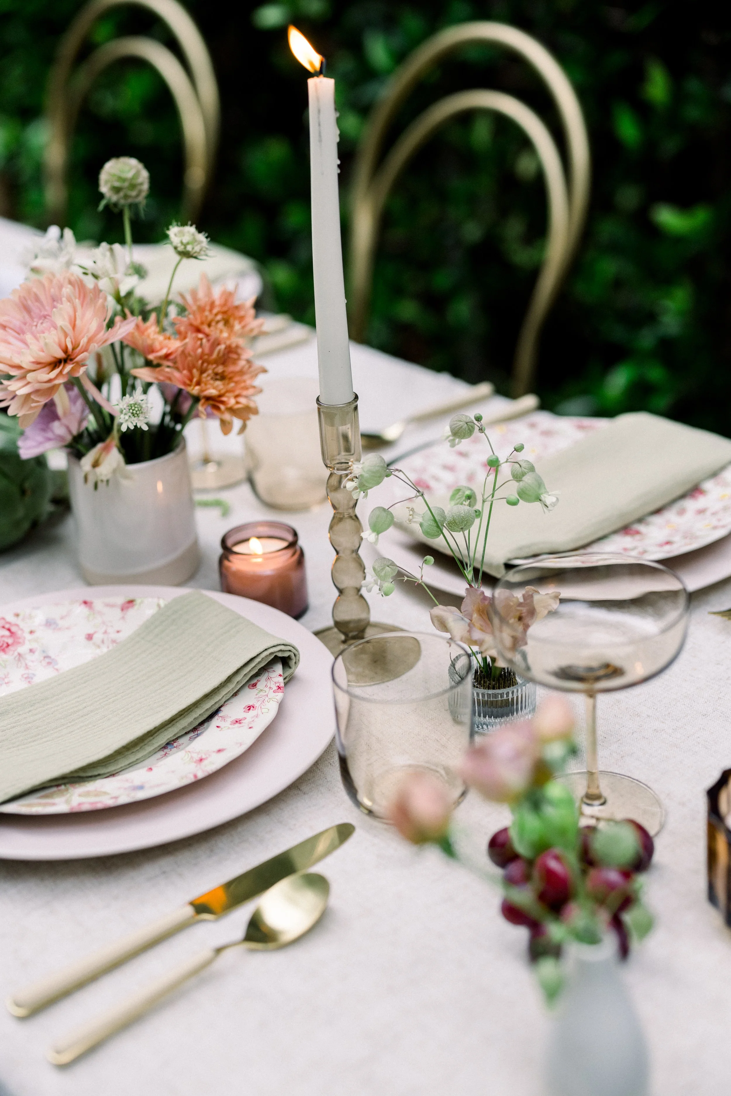 elegant-wedding-table-setting.jpg