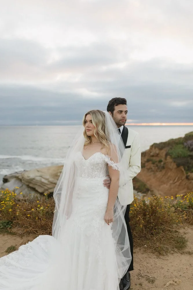beach-wedding-portrait-sunset-cliffs-jasper-lane-events.jpeg