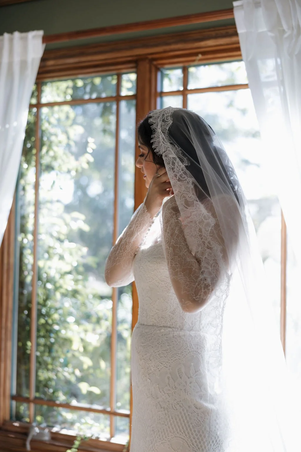 dress-detail-ivy-manor-jasper-lane-events.jpg