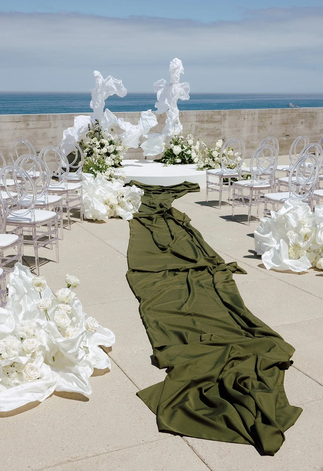 romantic-ceremony-la-jolla-wedding-jasper-lane-events.jpeg