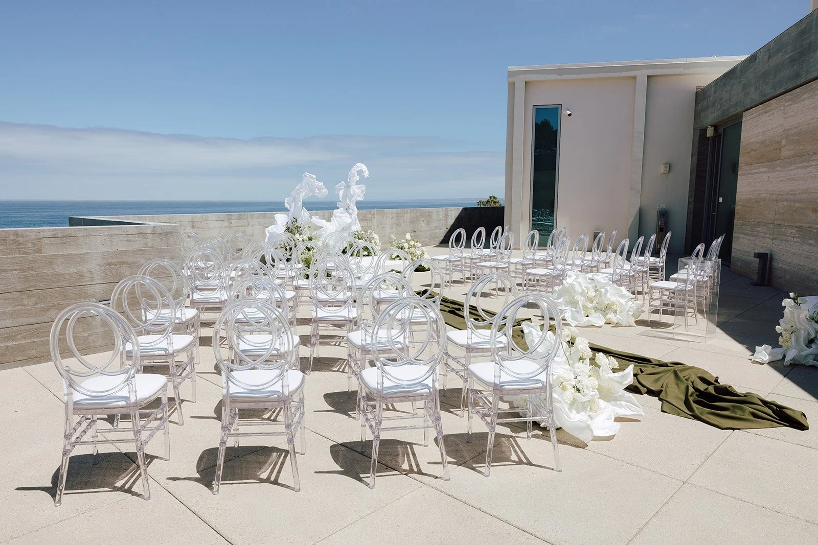 ceremony-shot-jasper-lane-events-coastal-wedding.jpeg