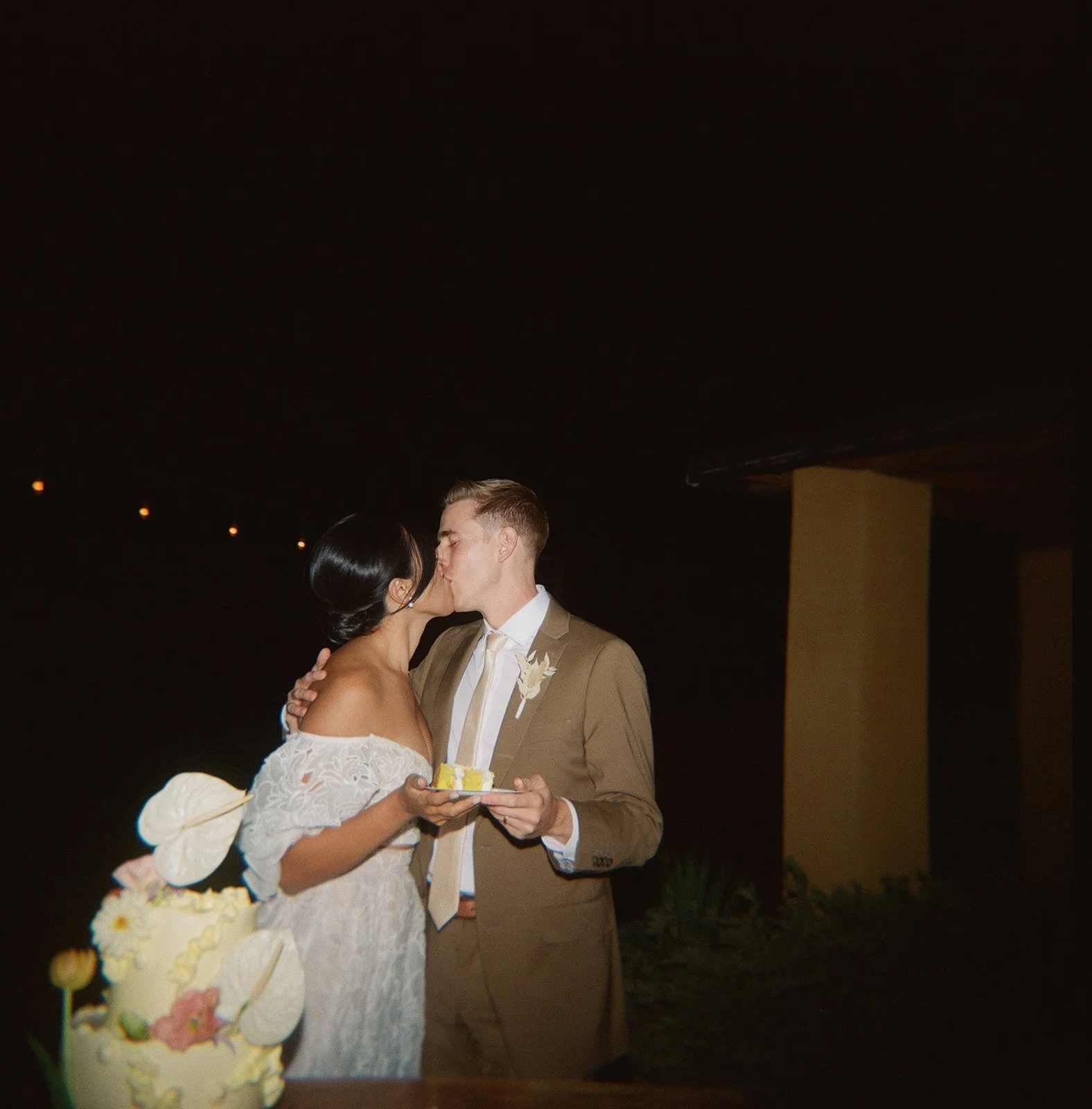 cake-cutting-portrait-jasper-lane-events.jpeg
