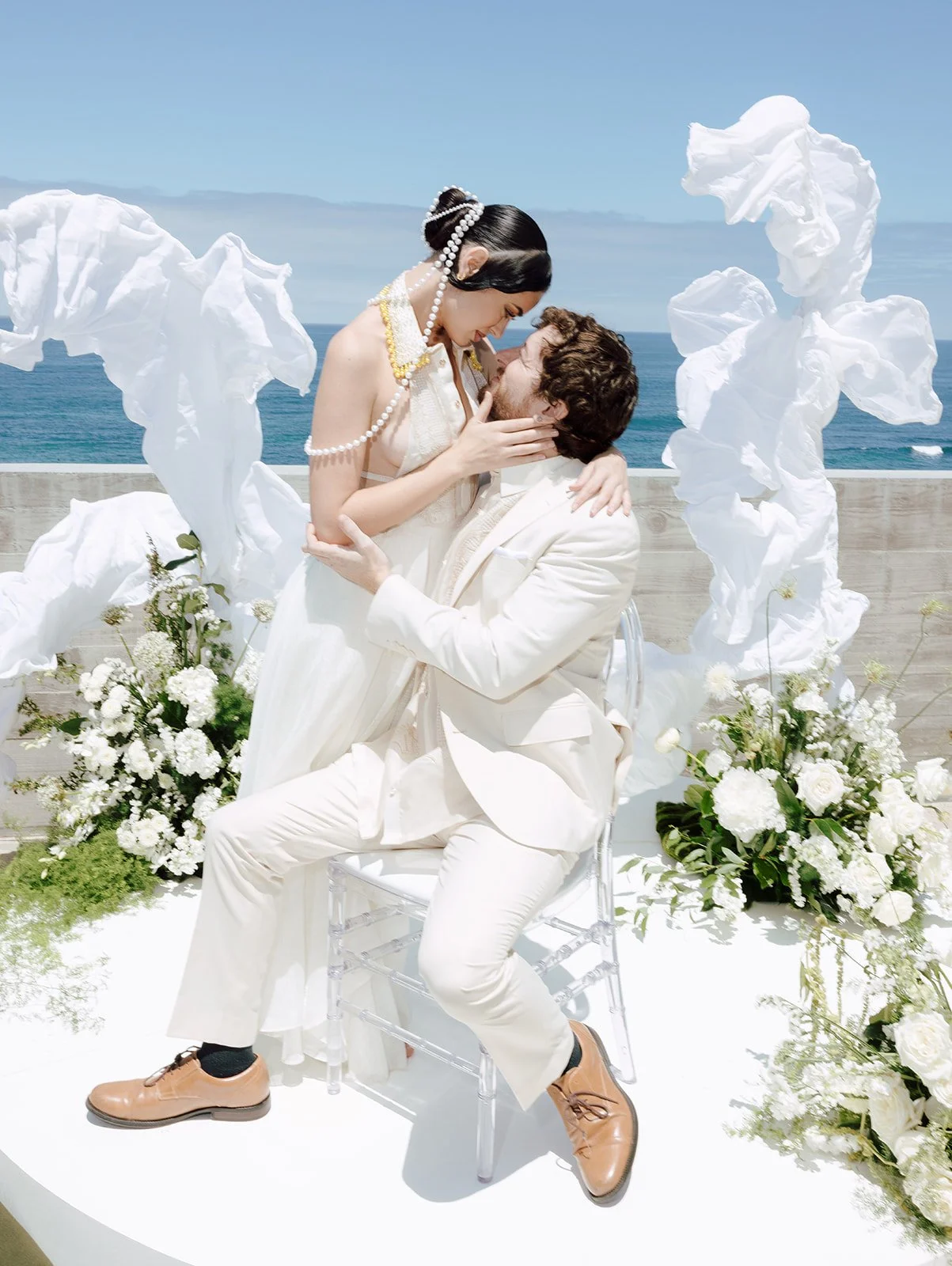 romantic-portraits-bridal-jasper-lane-events-la-jolla-ceremony.jpeg