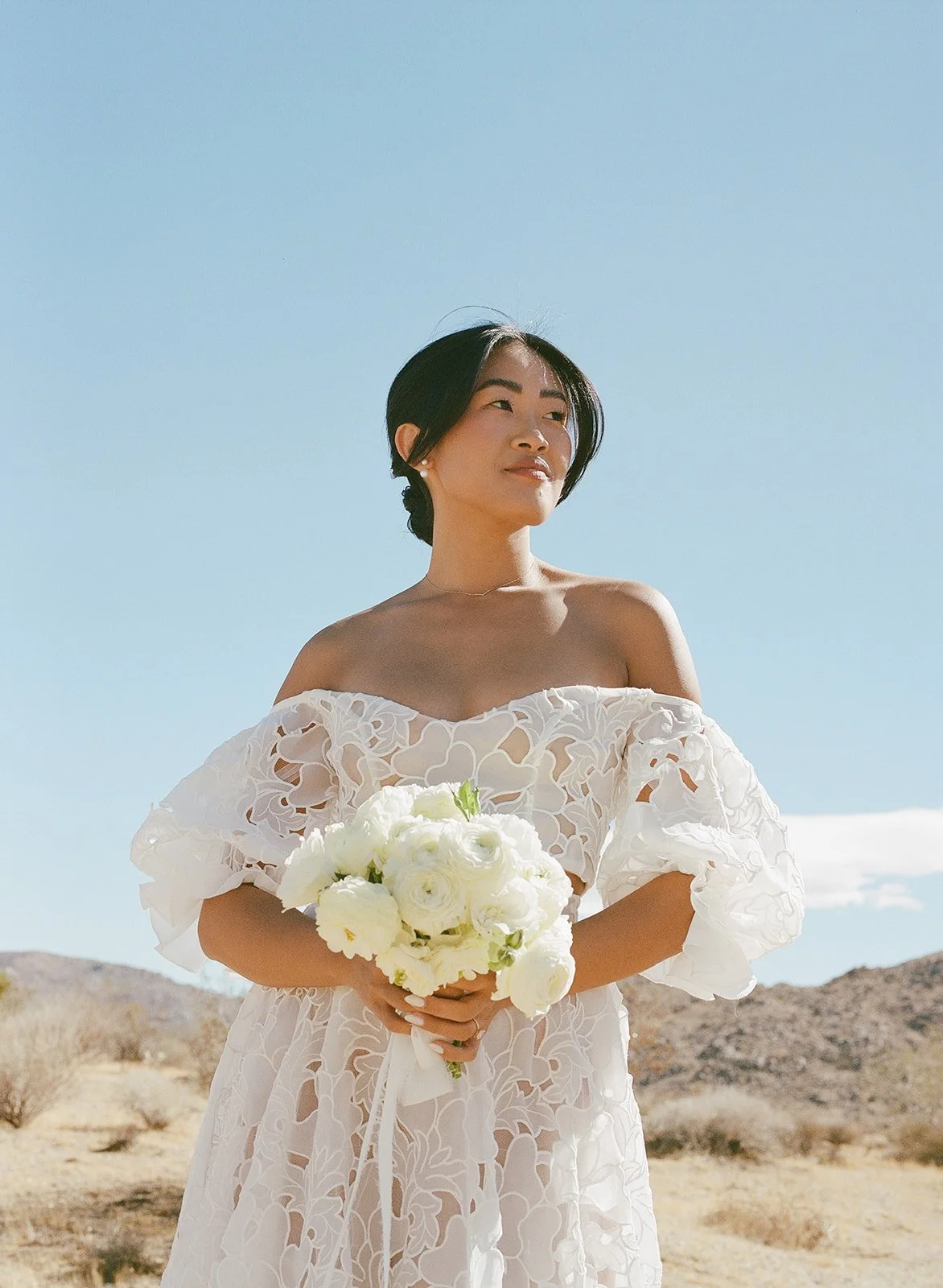bridal-portrait-joshua-tree-jasper-lane-events.jpg