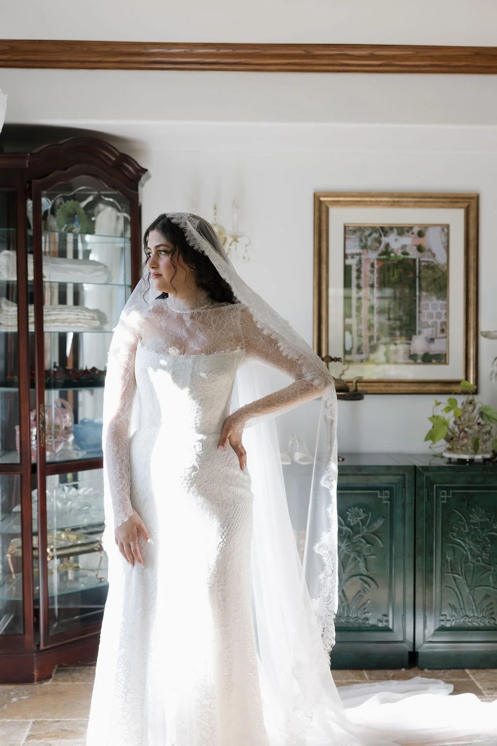 editorial-bridal-portrait-color-detail-jasper-lane-events.jpg