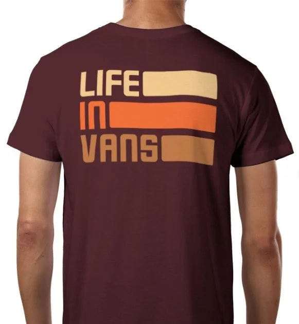 Screenshot_27-4-2026_152721_www.tshirtstudio.com.jpeg