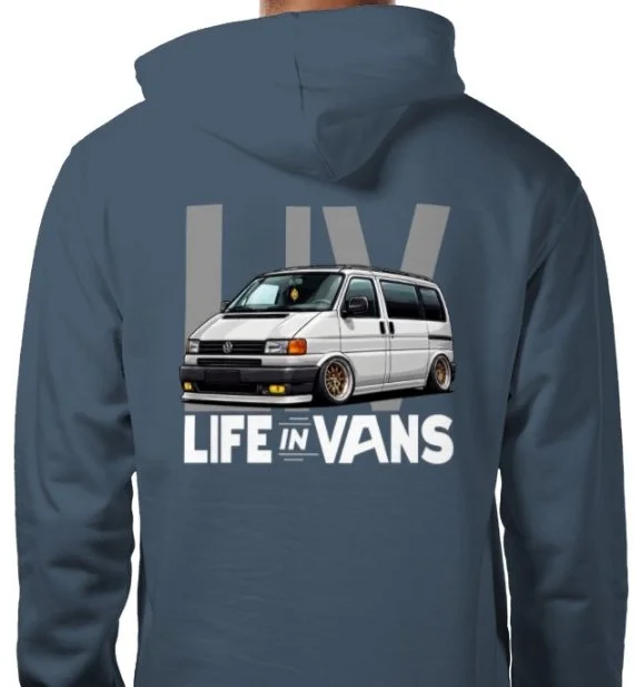 Screenshot_22-4-2026_122448_www.tshirtstudio.com.jpeg