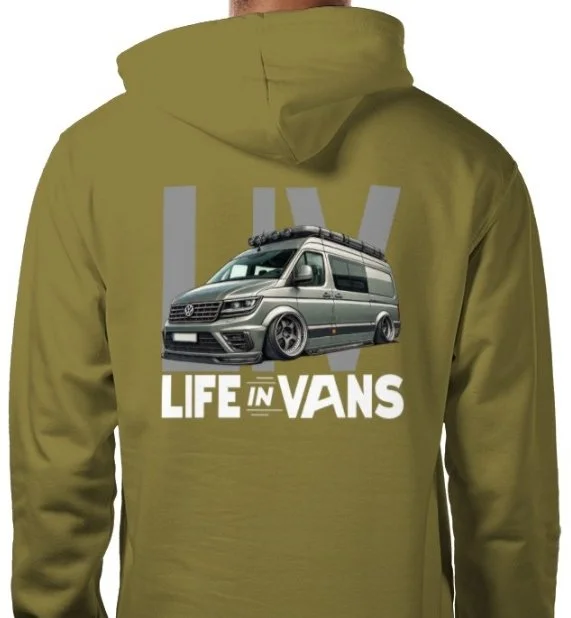 Screenshot_22-4-2026_16372_www.tshirtstudio.com.jpeg