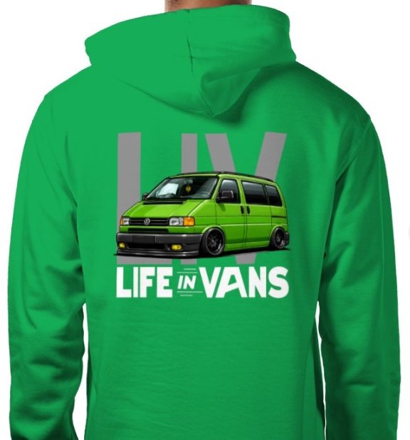 Screenshot_22-4-2026_152143_www.tshirtstudio.com.jpeg