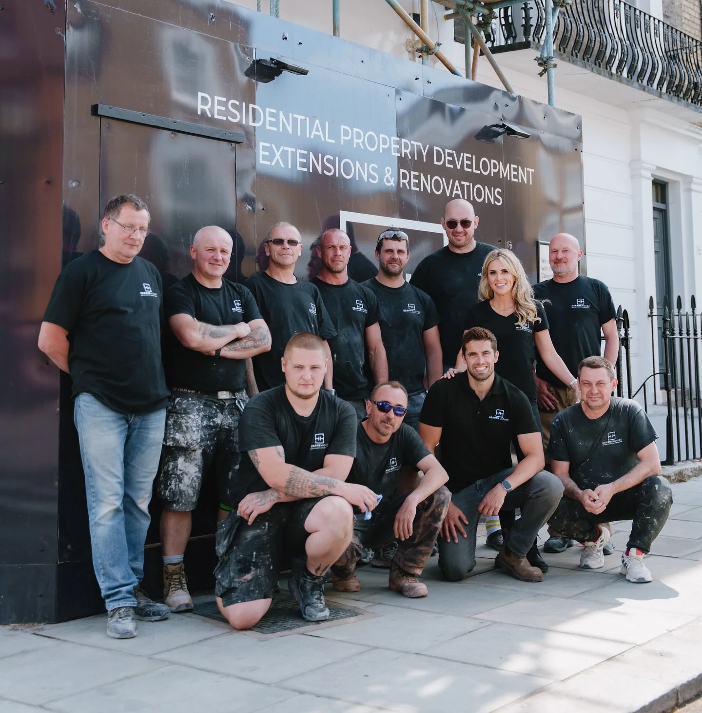 Meet the dream team behind one of our current renovations in Chelsea 💪🏽🛠️ From groundworks to final finishes, this crew brings the vision to life every single day.