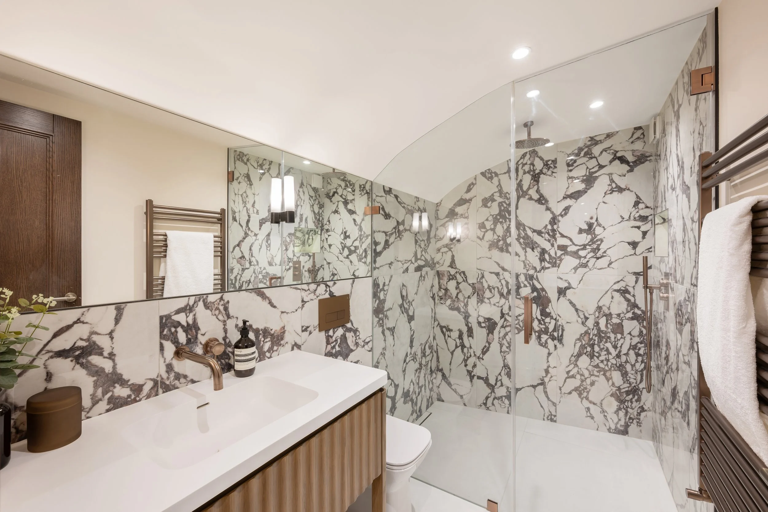 23 Milner Street Hi-8.jpg