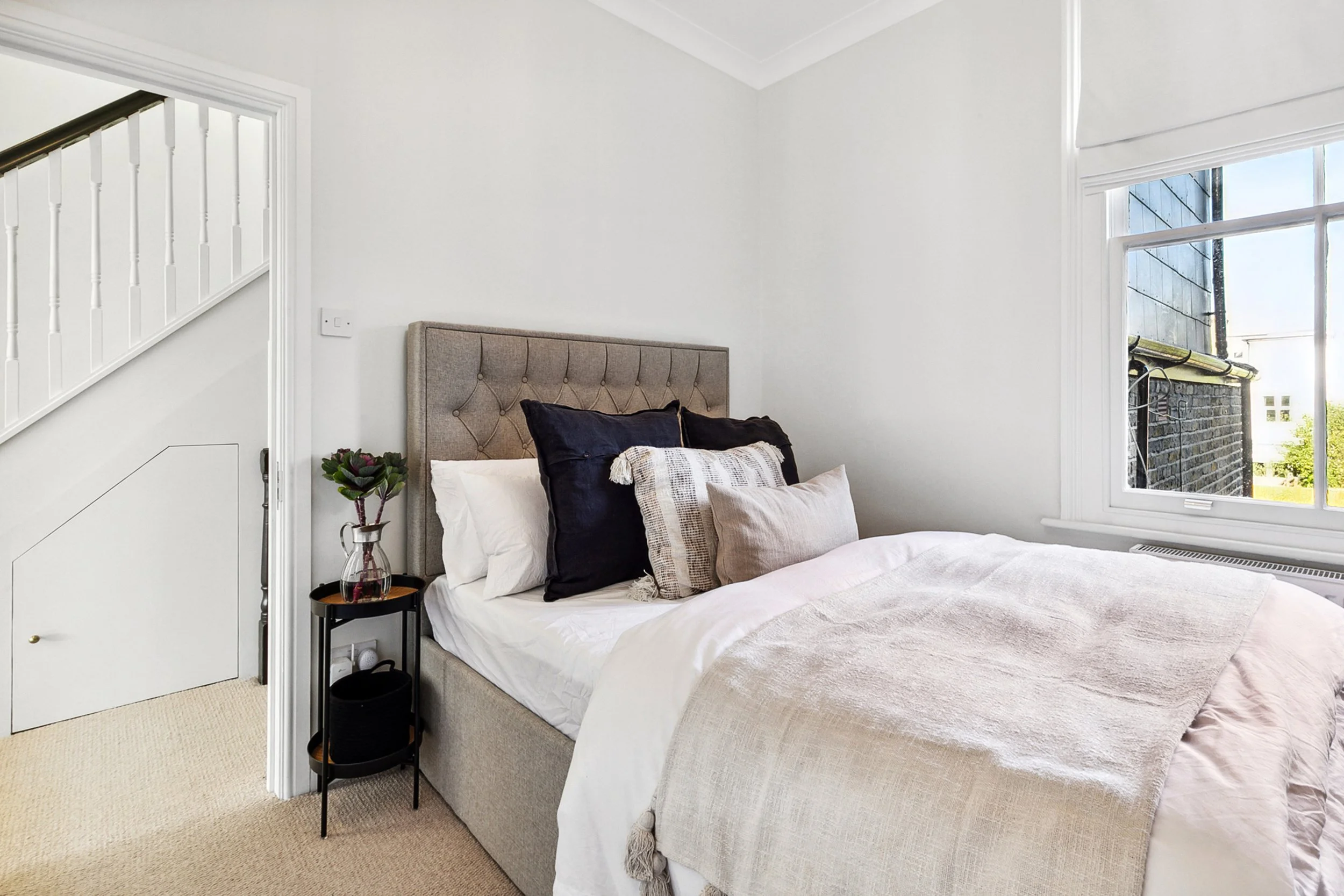 49B Hydethorpe Road-16.jpg