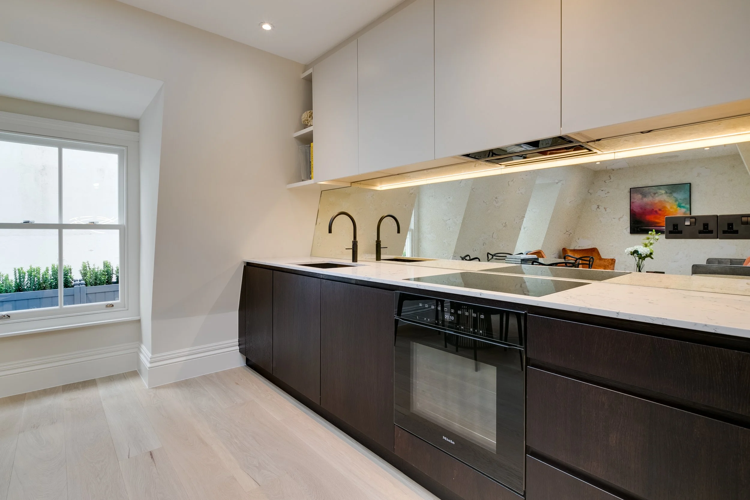 Queen_s Gardens 52, Flat 7-26.jpg