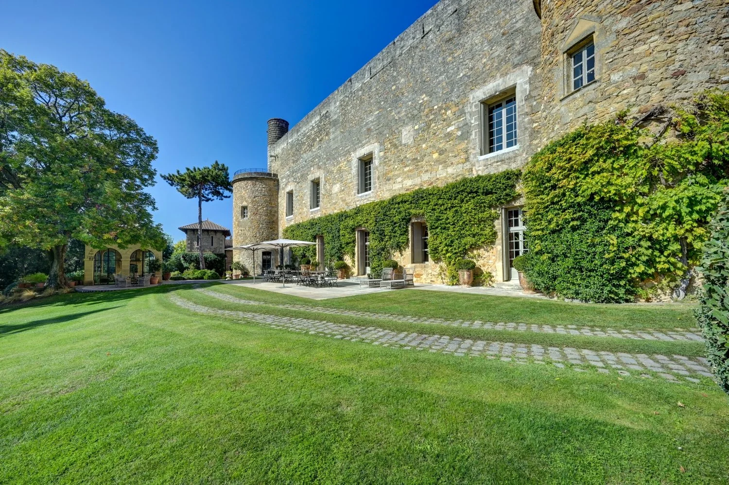 corporate retreat in France castle