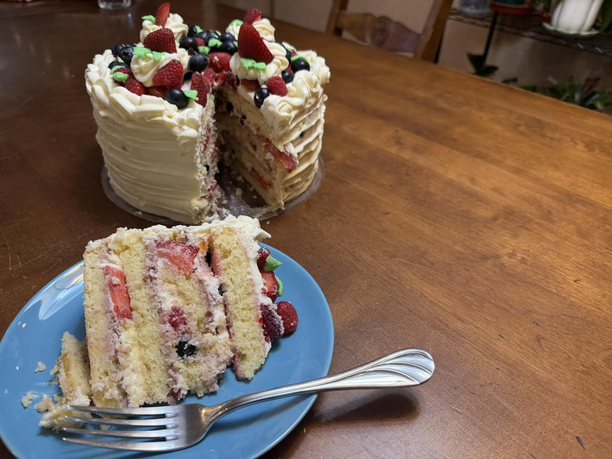 Meadow Lace & Berries Chantilly