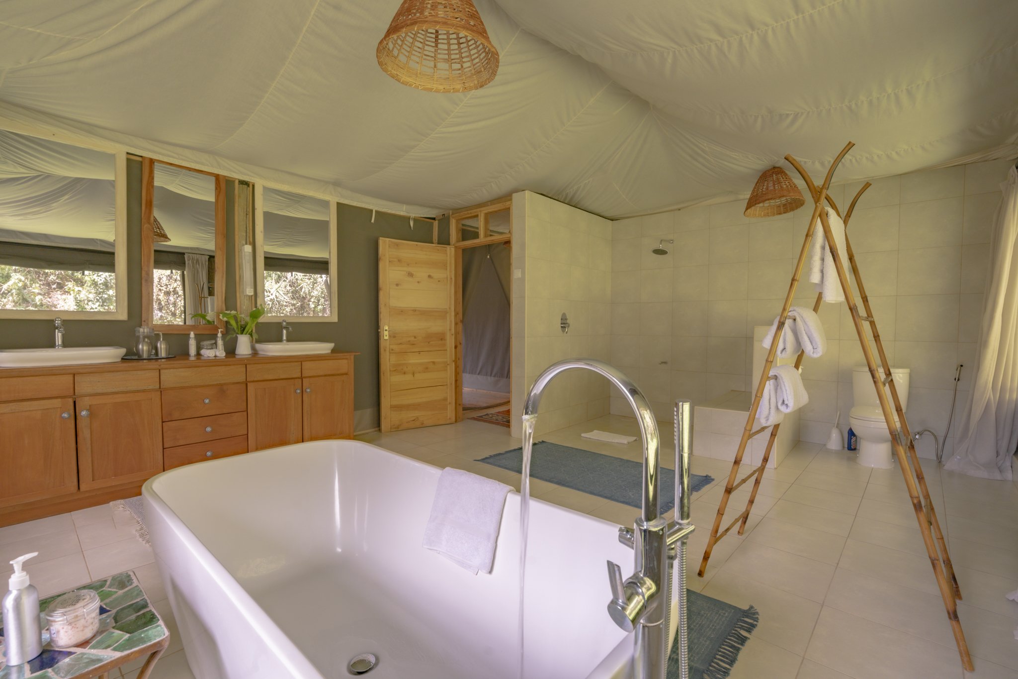 Ole Samara Tent 3-01.jpg