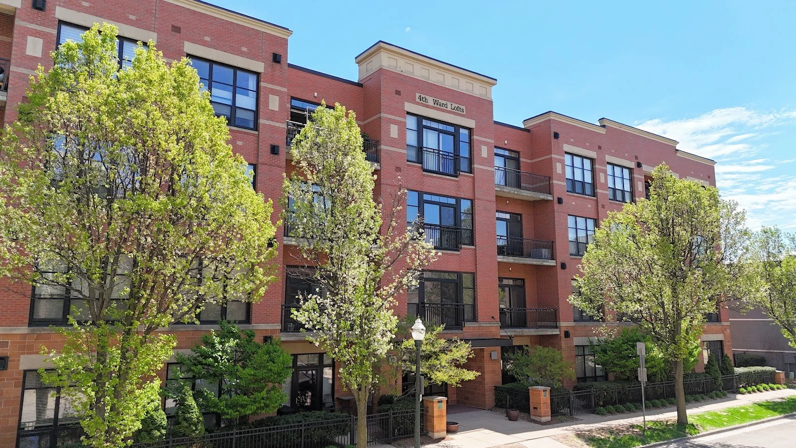 4th Ward Lofts - Downtown Madison