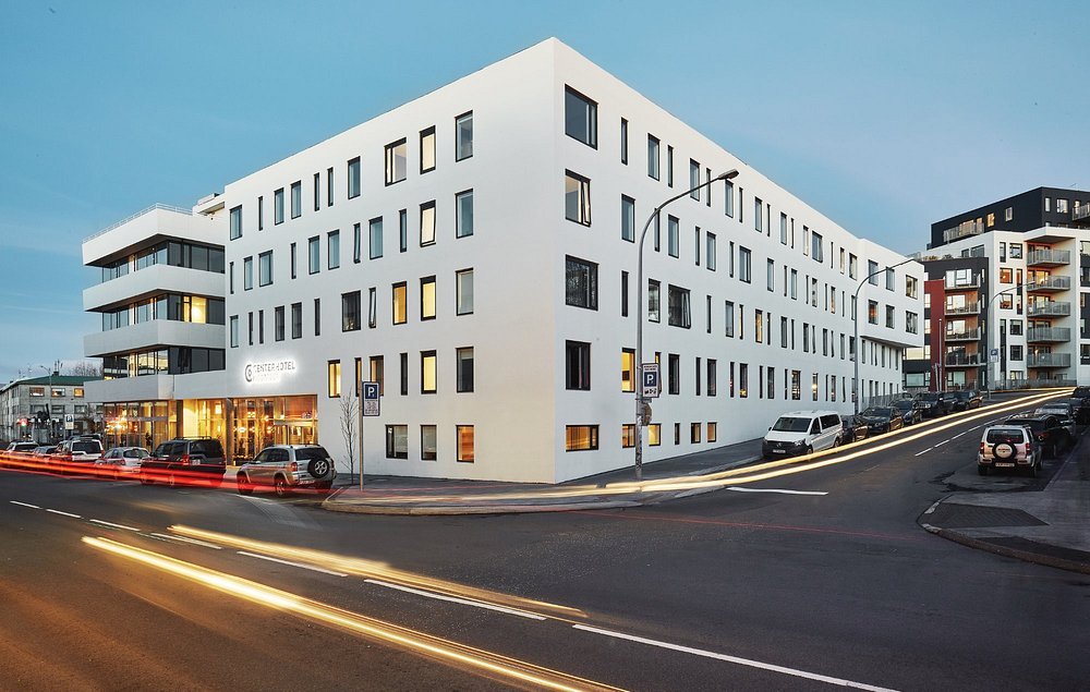 centerhotel-midgardur.jpg