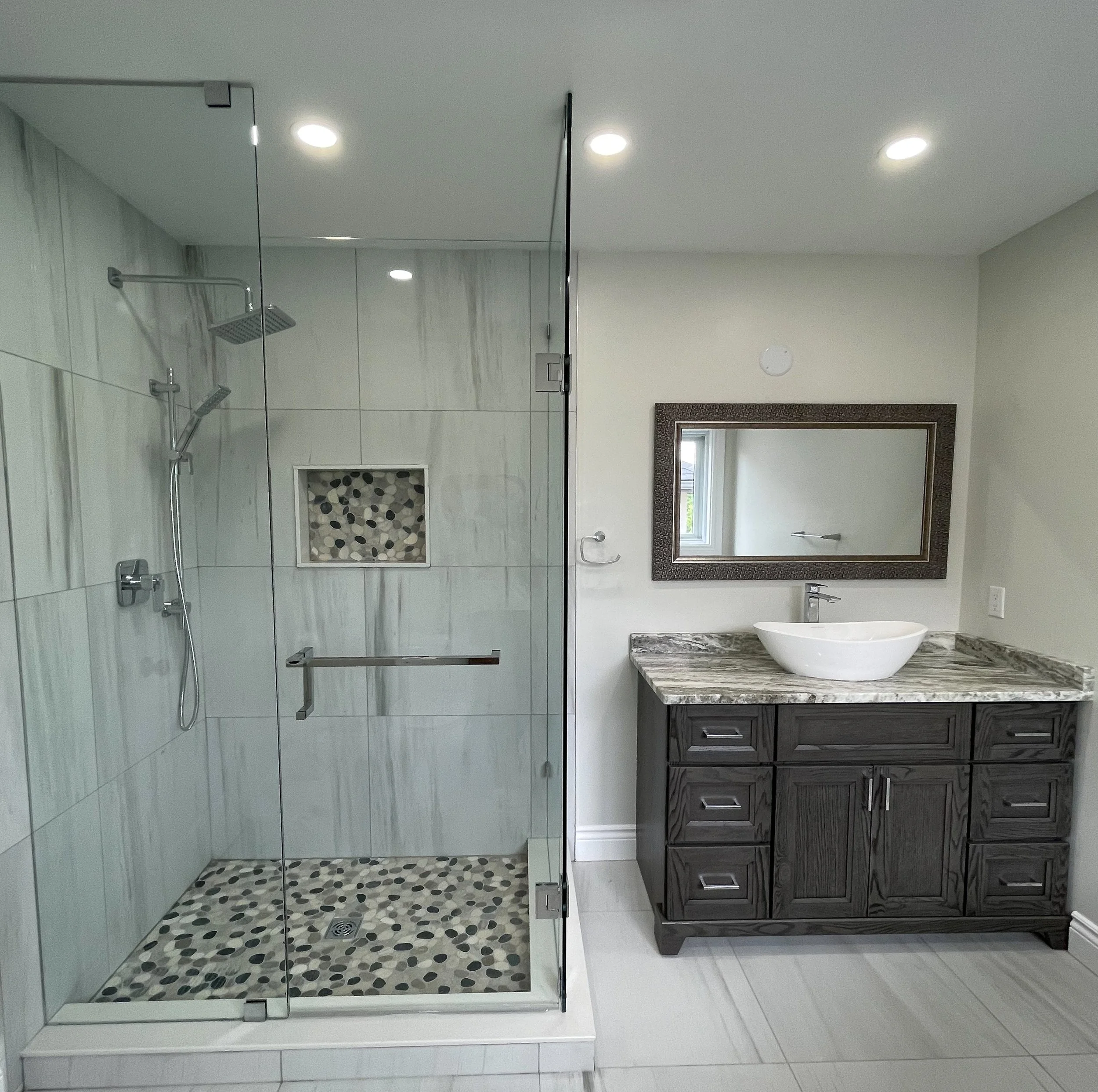 DIY vs Hiring a Professional Renovation Contractor | Ontario Guide