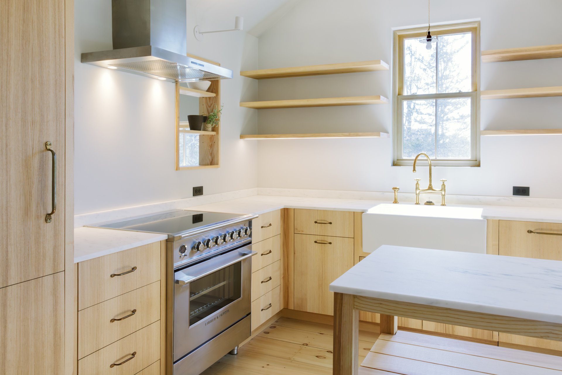 Kitchen Tenants Harbor_01.Web.jpg