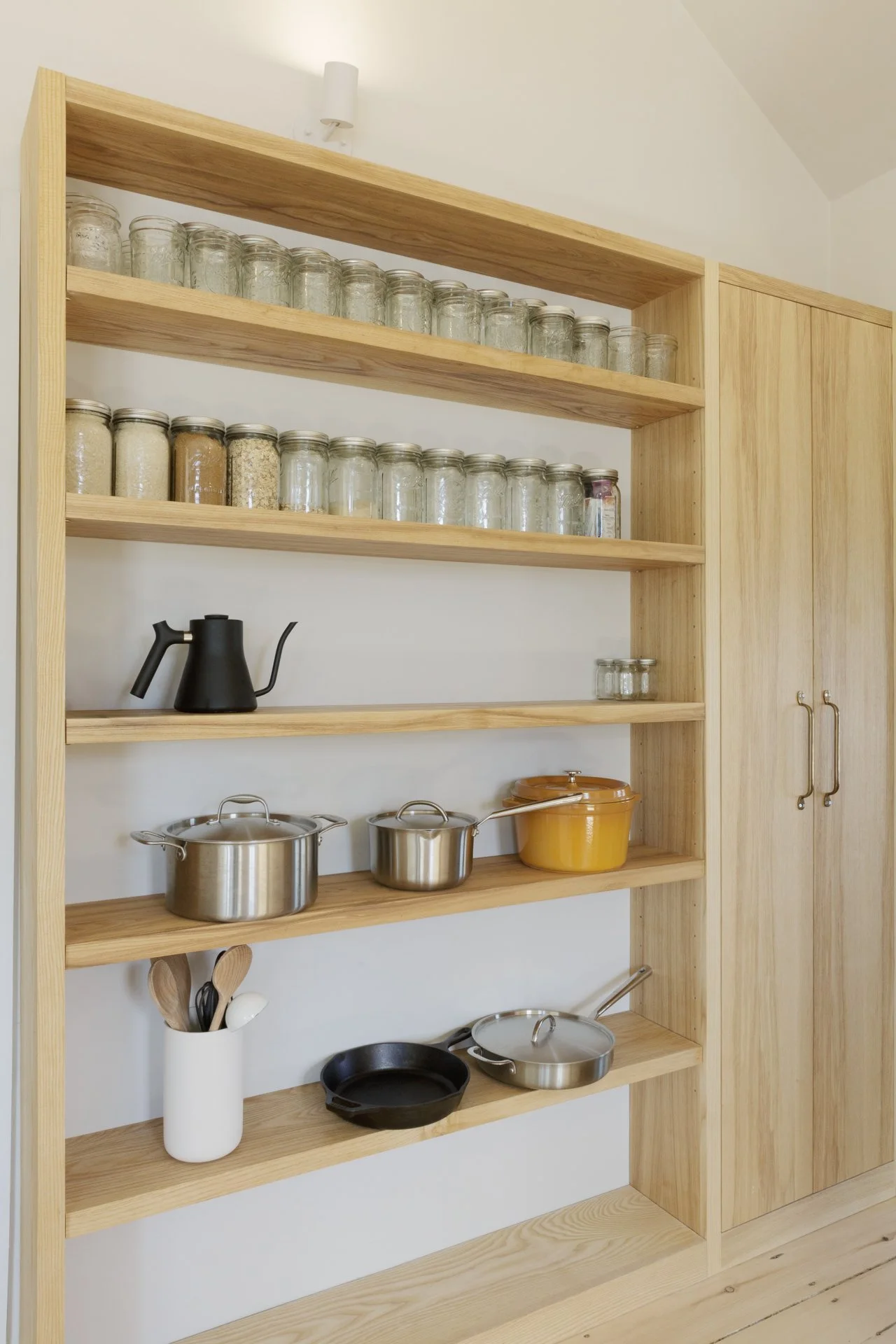 Kitchen Tenants Harbor_13.Web.jpg