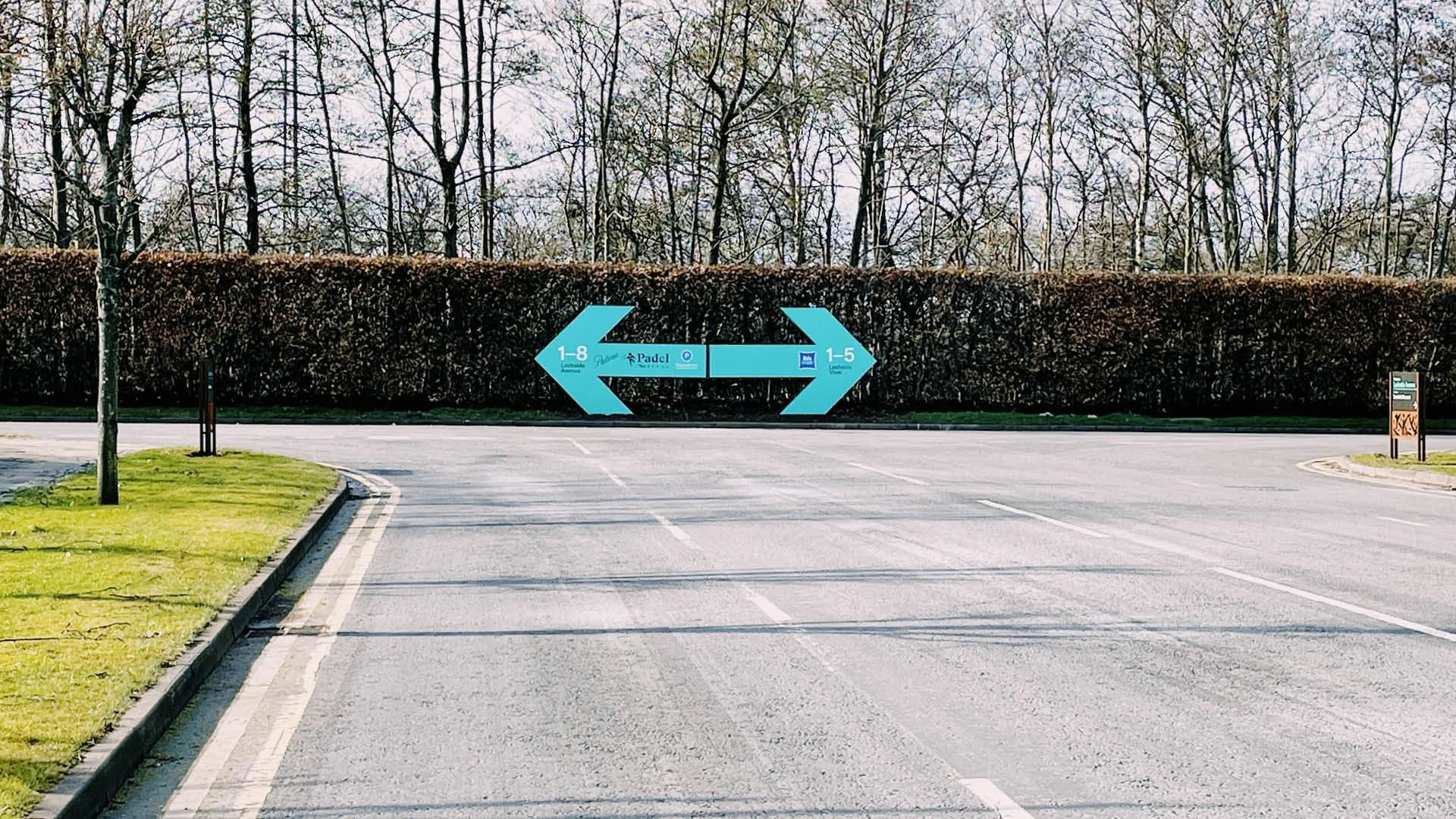 goodstrife_edinburgh_park_big_arrow.jpg