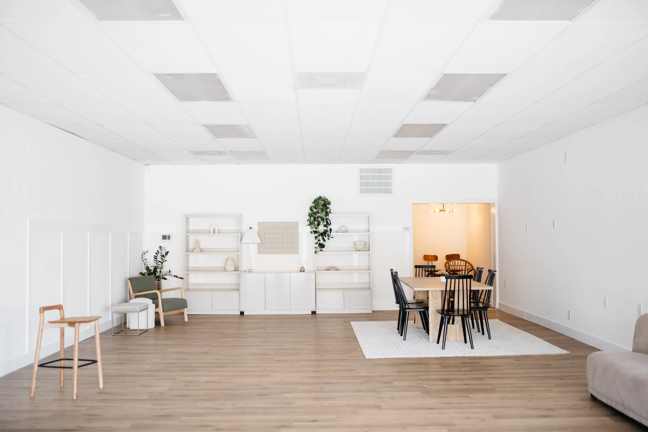 The modern indoor photography studio of your dreams.  Spacious enough for a large group of people, with a variety of props and furniture to meet everyone's needs.