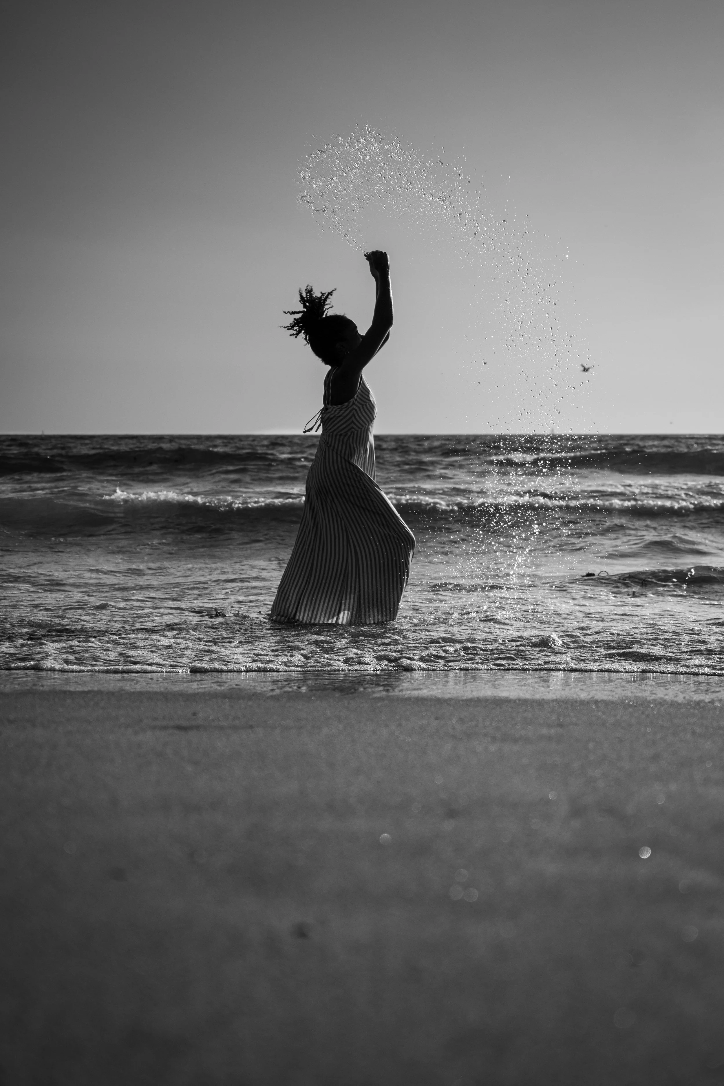 BellaPosebyOMPhoto2BW.jpg