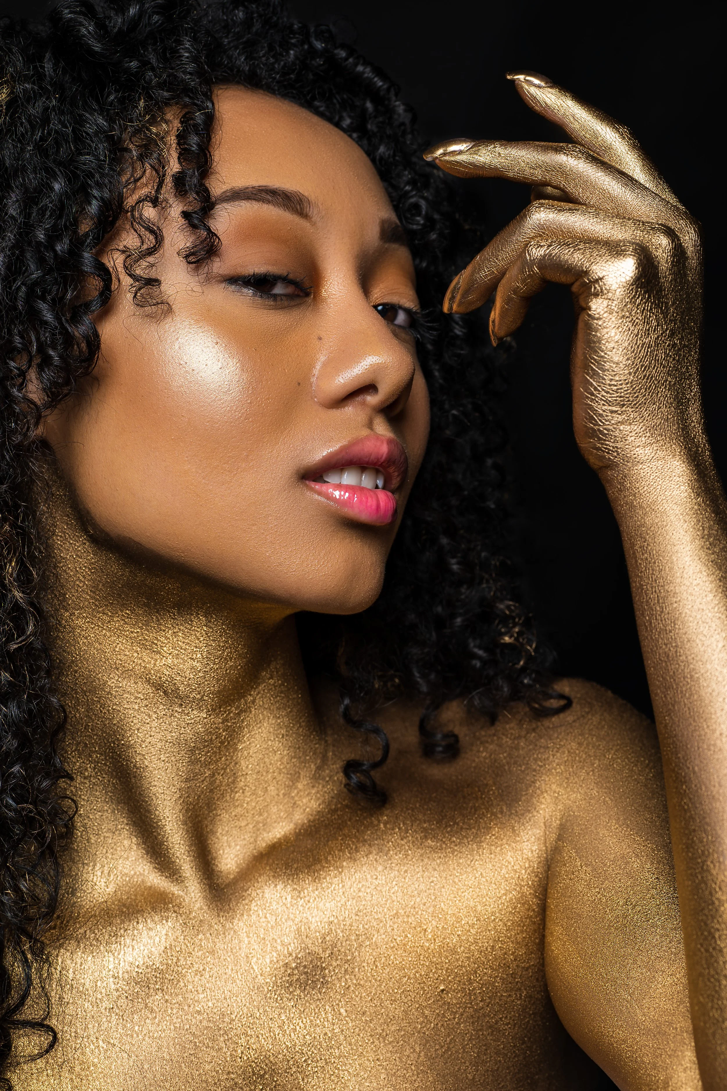 OnyeGoldbyOMPhoto5.jpg