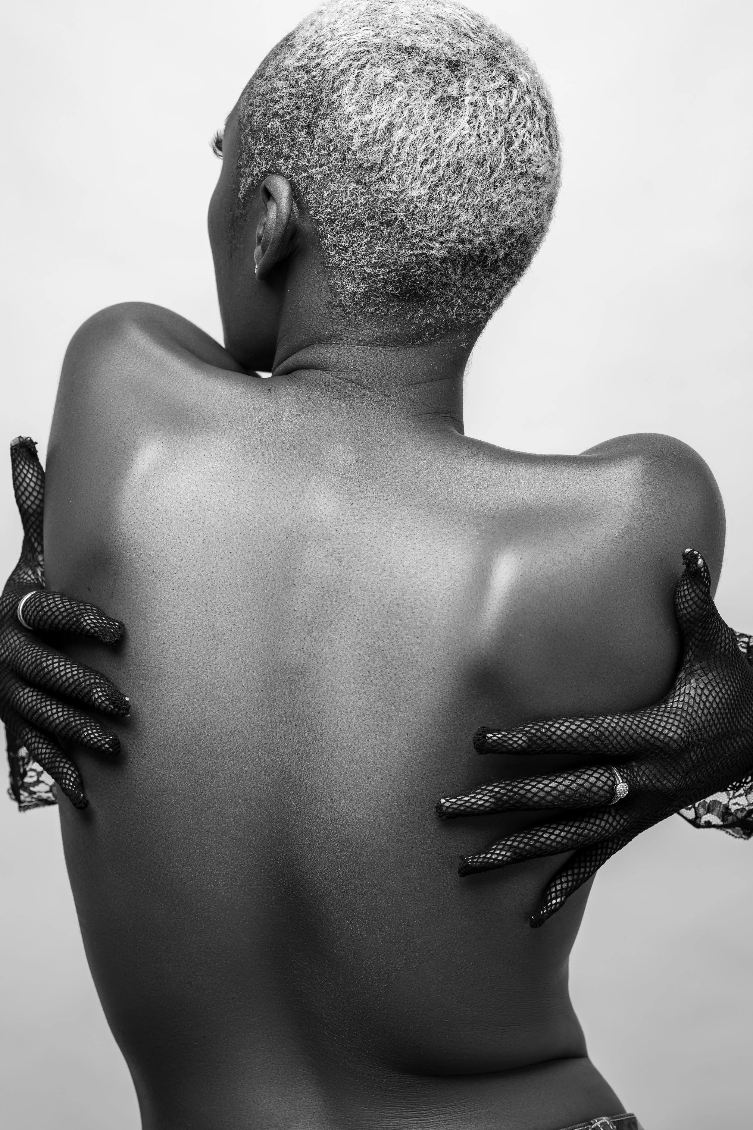 LaurenGoodesImpliedNudebyOrionMckinleyPhoto6BW.jpg