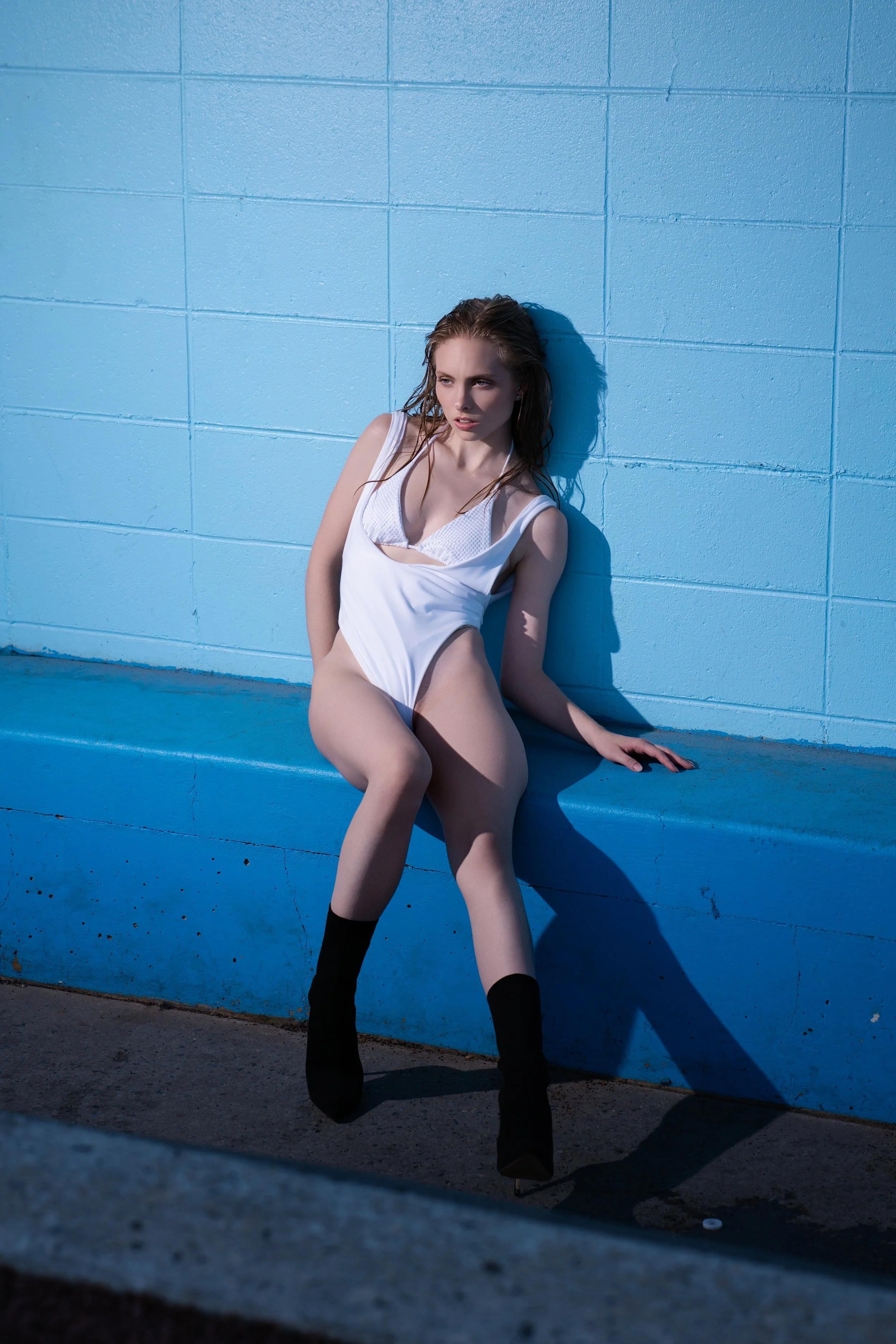 AloriBluexWhitebyOMPhoto-(13 of 15).jpg