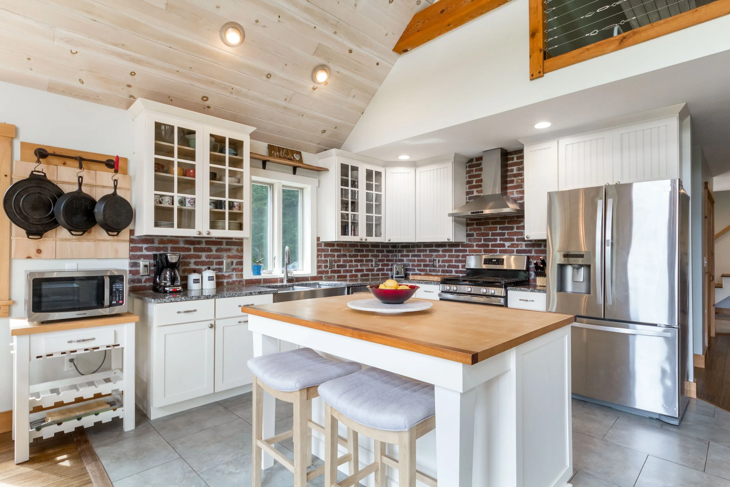 kitchen 1.jpg