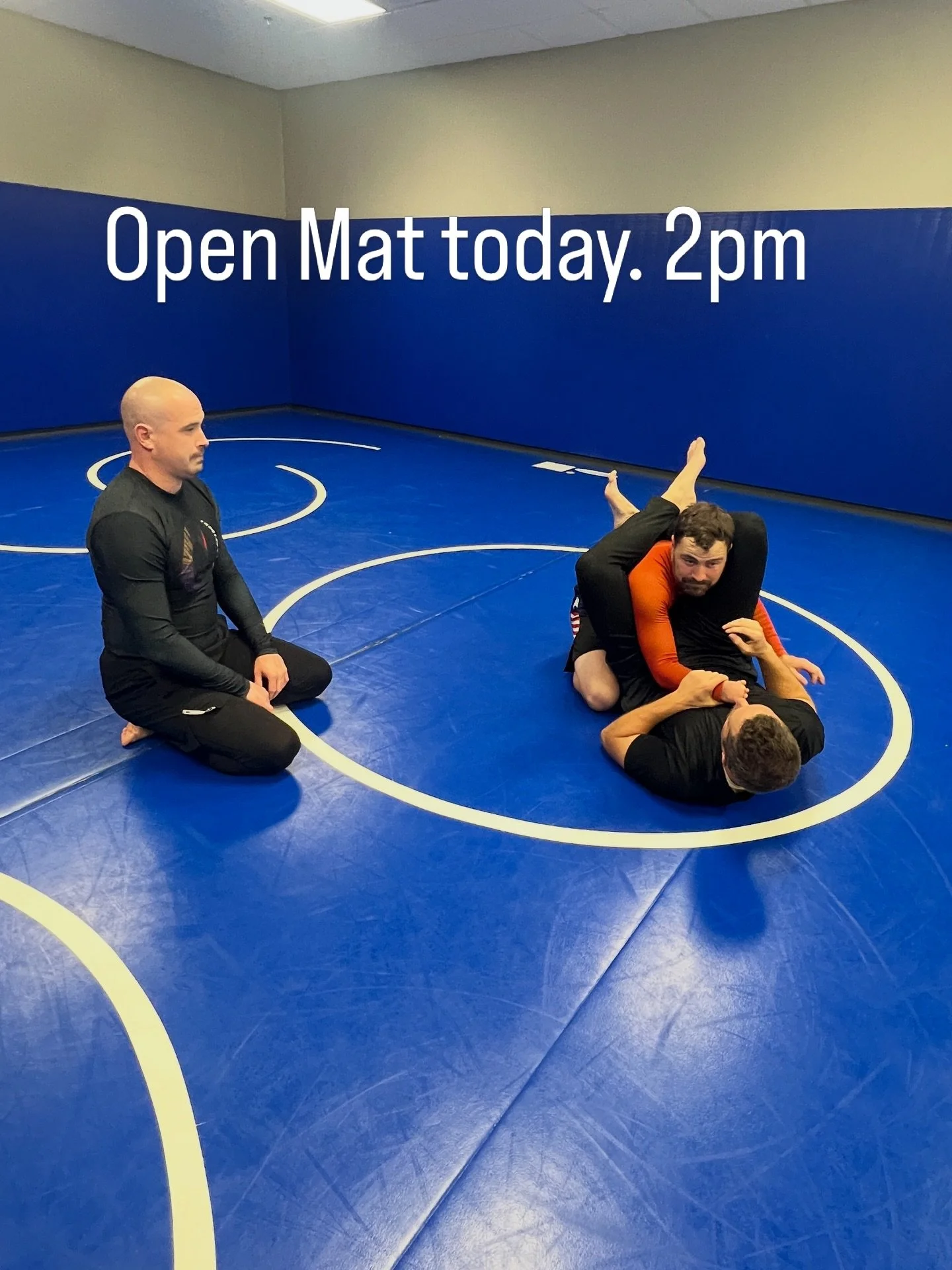 Open Mat today at SOKY Brazilian Jiu Jitsu 👊

No pressure. No formal class structure. Just good rounds, good people, and time on the mats.

Whether you want to drill, roll, ask questions, or just get extra work in, open mat is one of the best ways t